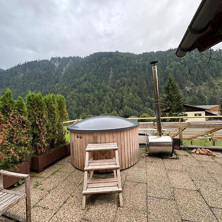 Freundliche 2-Zimmer-Erdgeschosswohnung Mit Garten In Seeberg Sonntag Exterior foto