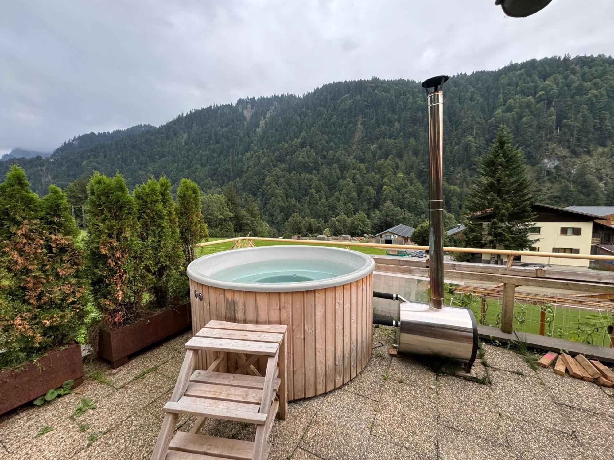Freundliche 2-Zimmer-Erdgeschosswohnung Mit Garten In Seeberg Sonntag Exterior foto